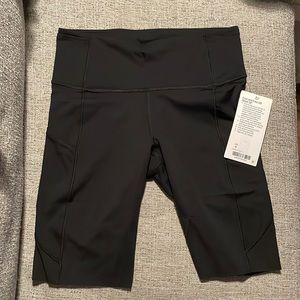 NWT lululemon Fast and Free HR biker short 10”